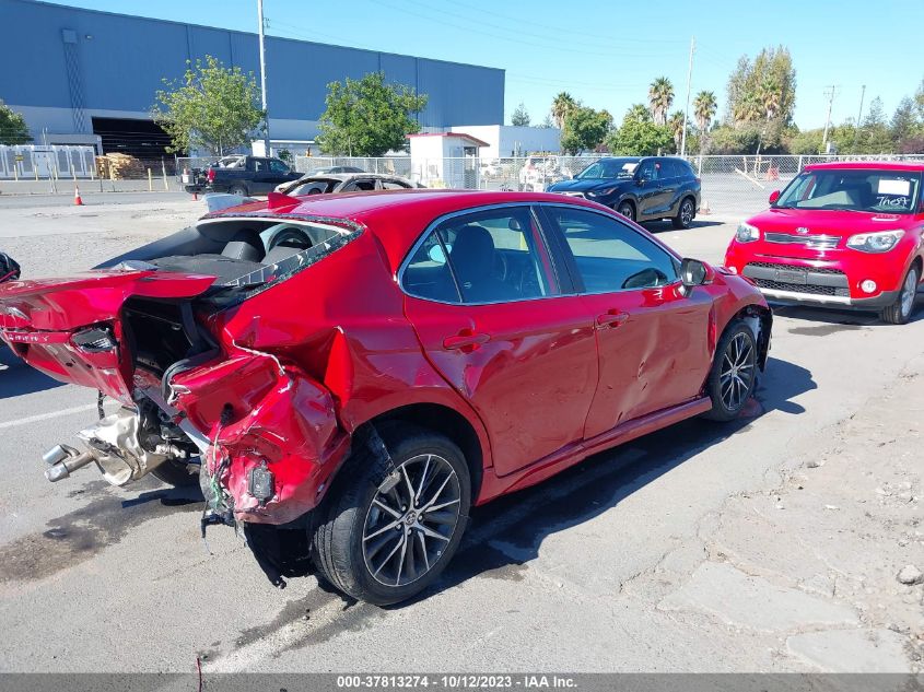 4T1S31AK8PU056918 Toyota Camry HYBRID SE 4