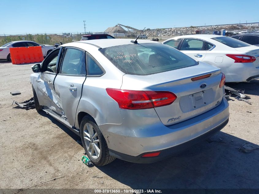 2015 FORD FOCUS SE - 1FADP3F23FL343017