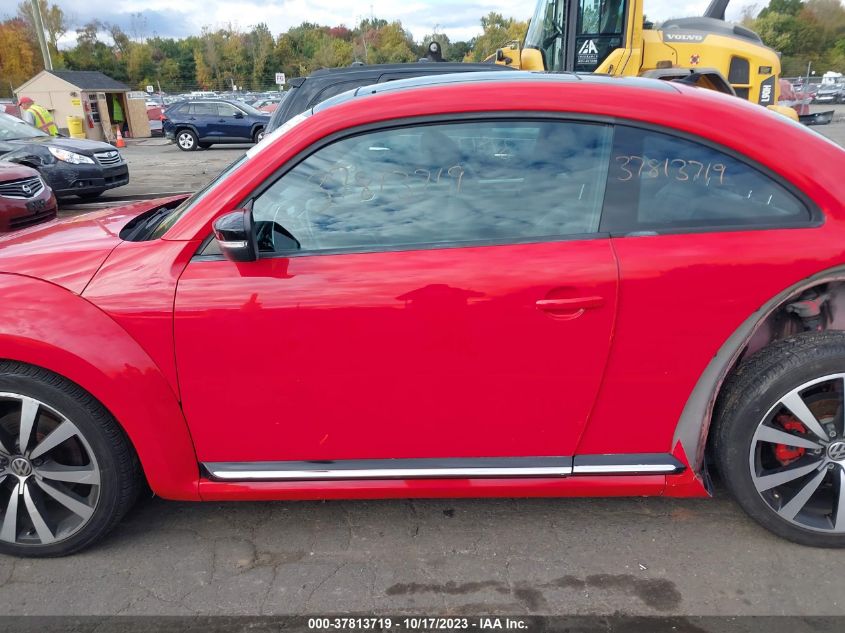 2013 VOLKSWAGEN BEETLE COUPE 2.0T TURBO W/SUN/SND/NAV 3VWVA7AT0DM608038