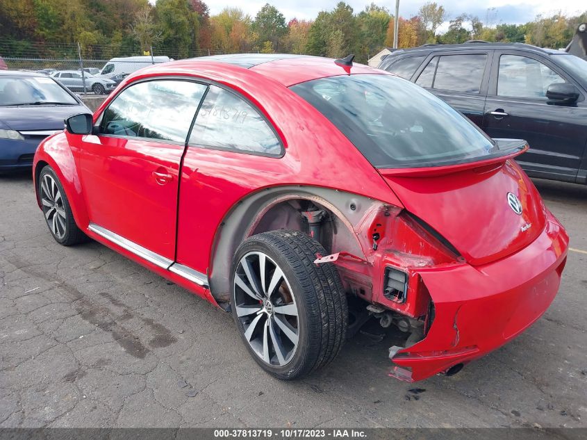 2013 VOLKSWAGEN BEETLE COUPE 2.0T TURBO W/SUN/SND/NAV 3VWVA7AT0DM608038