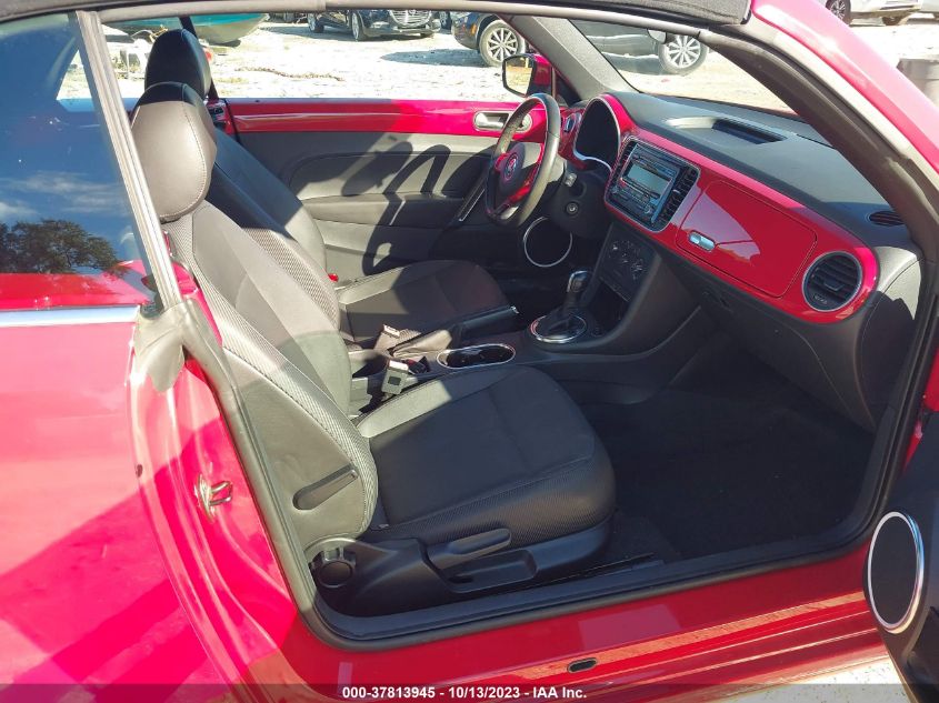 2013 VOLKSWAGEN BEETLE CONVERTIBLE 2.5L 3VW5P7ATXDM829550