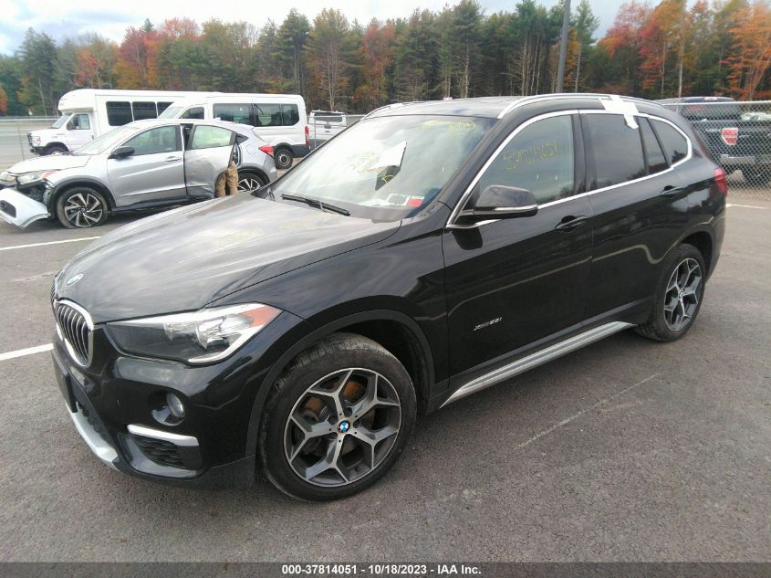 VIN WBXHT3C36J5K20977 2018 BMW X1 XDRIVE28I