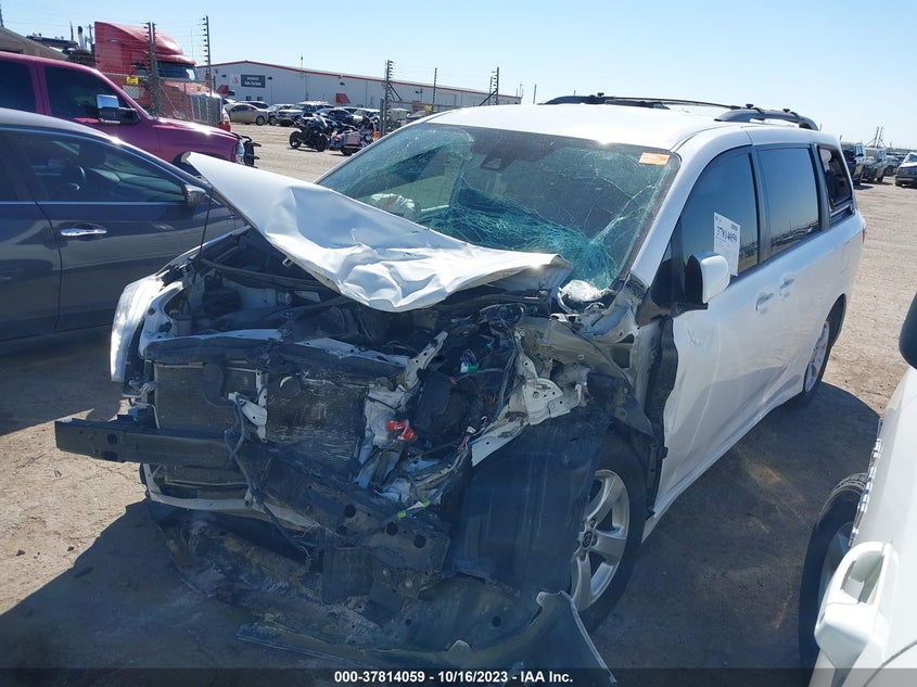 VIN 5TDKZ3DCXLS072622 2020 TOYOTA SIENNA LE