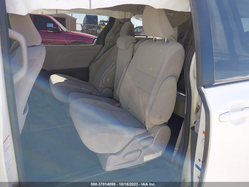 VIN 5TDKZ3DCXLS072622 2020 TOYOTA SIENNA LE