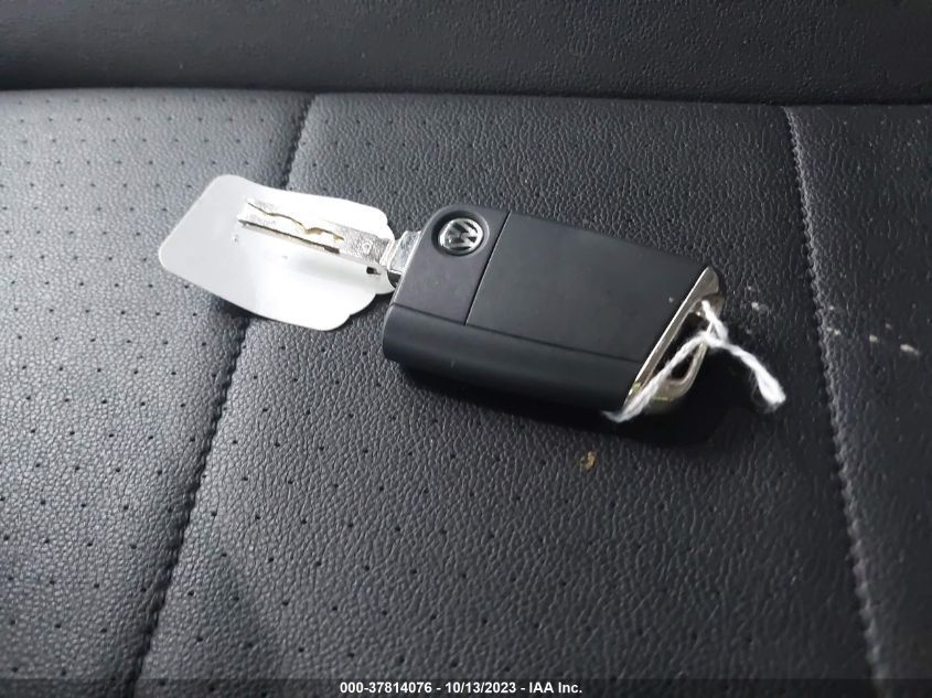 2019 VOLKSWAGEN TIGUAN SE/SEL/SEL R-LINE JET-BLA - 3VV2B7AX9KM178840
