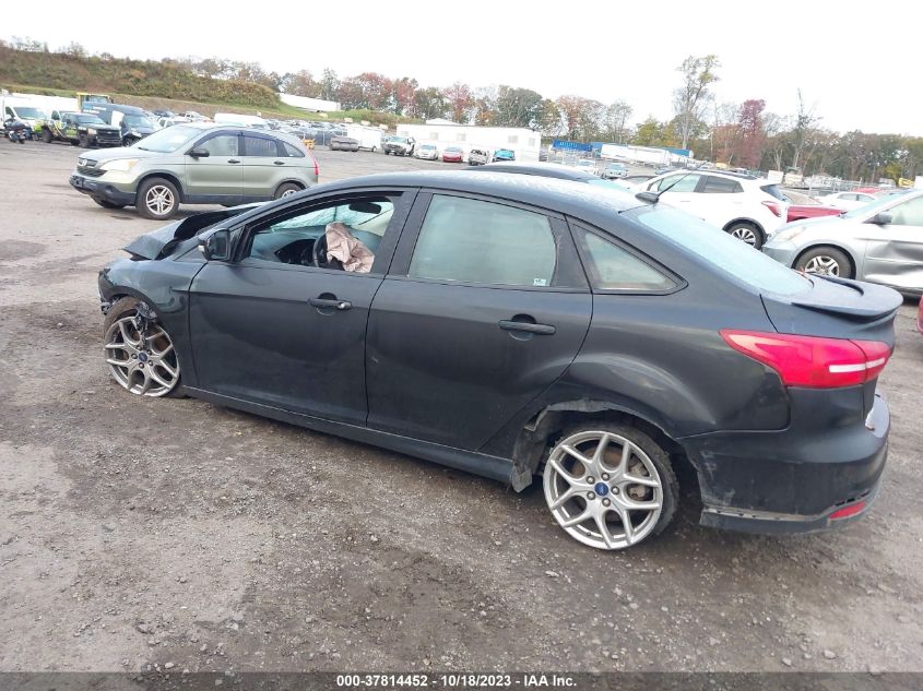 2015 FORD FOCUS SE - 1FADP3F26FL251769