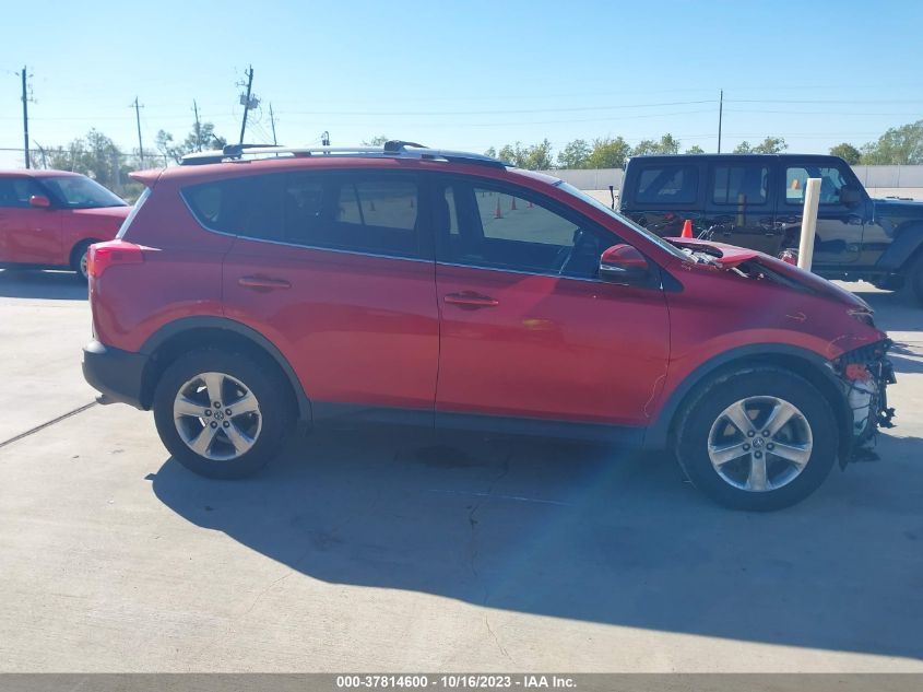 2015 TOYOTA RAV4 XLE - JTMWFREV9FD064847