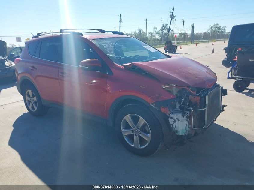 2015 TOYOTA RAV4 XLE - JTMWFREV9FD064847