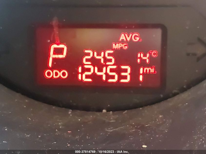 2013 KIA SOUL + - KNDJT2A62D7523530