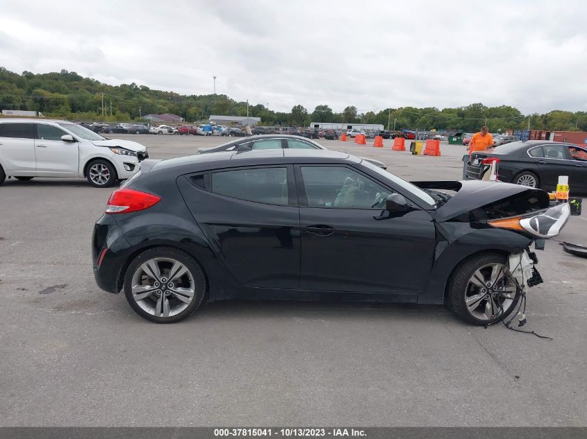 2016 HYUNDAI VELOSTER - KMHTC6AD5GU281445