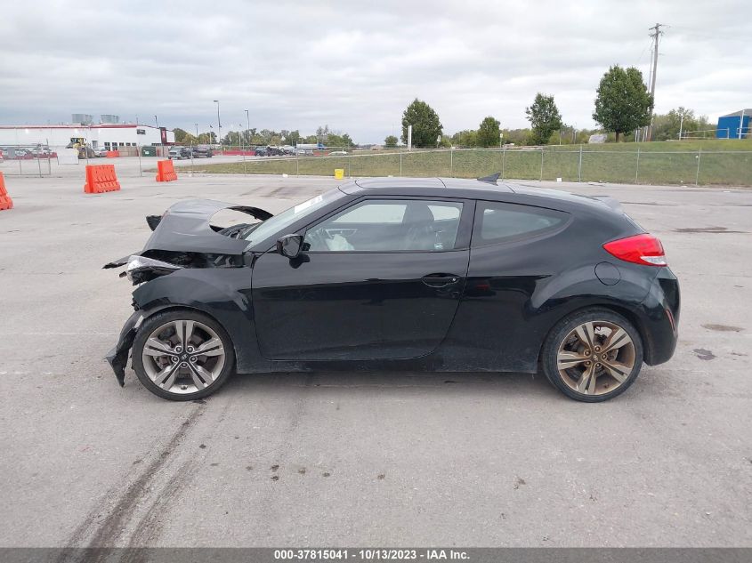 2016 HYUNDAI VELOSTER - KMHTC6AD5GU281445