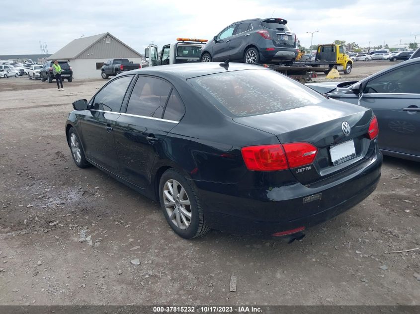 2014 VOLKSWAGEN JETTA SEDAN SE W/CONNECTIVITY - 3VWD07AJ3EM317371