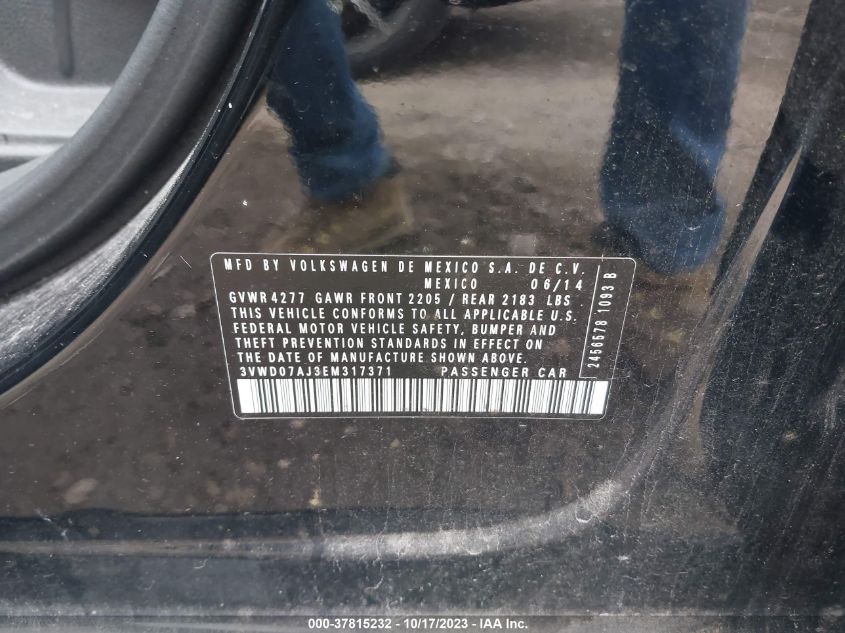 2014 VOLKSWAGEN JETTA SEDAN SE W/CONNECTIVITY - 3VWD07AJ3EM317371