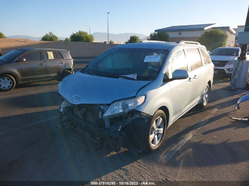 2015 TOYOTA SIENNA LE - 5TDKK3DC8FS536936
