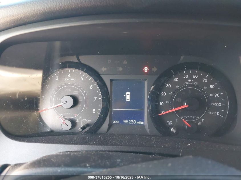 2015 TOYOTA SIENNA LE - 5TDKK3DC8FS536936