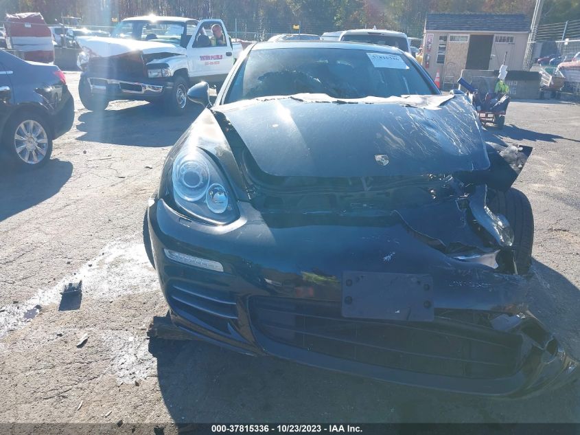 2016 PORSCHE PANAMERA - WP0AA2A75GL000481
