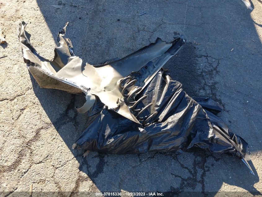 2016 PORSCHE PANAMERA - WP0AA2A75GL000481