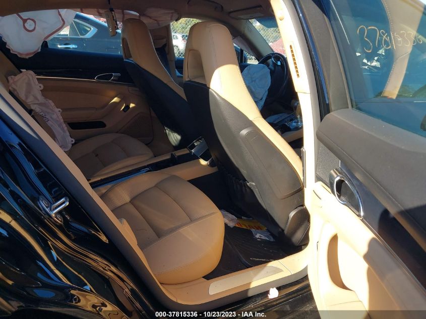 2016 PORSCHE PANAMERA - WP0AA2A75GL000481