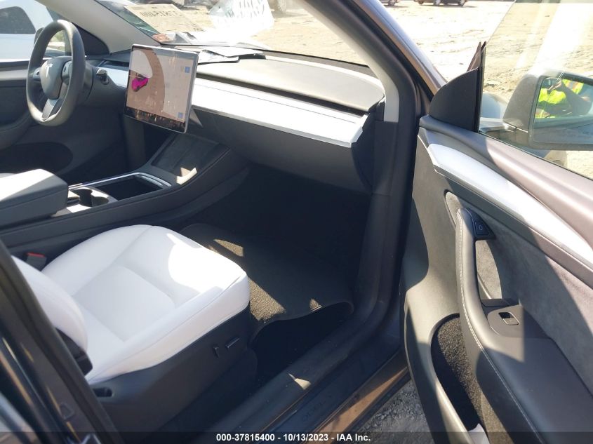 2023 TESLA MODEL Y LONG RANGE - 7SAYGDEE8PF832842