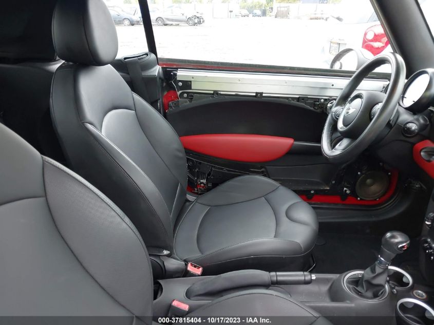 2013 MINI COOPER CONVERTIBLE S WMWZP3C59DT705960