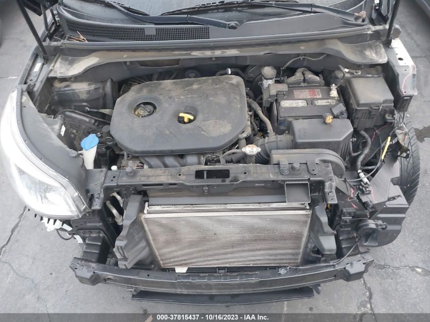 2015 KIA SOUL + - KNDJP3A54F7140922