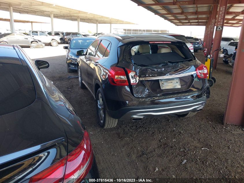 2015 MERCEDES-BENZ GLA 250 WDCTG4EB5FJ117760