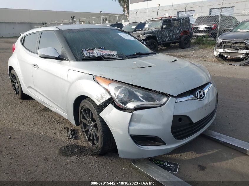 2016 HYUNDAI VELOSTER - KMHTC6AD4GU274969