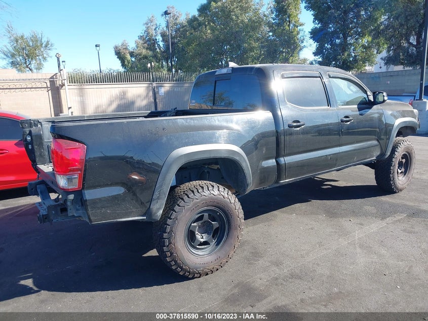 VIN 3TMDZ5BN8HM024083 2017 TOYOTA TACOMA SR5/TRD SPORT