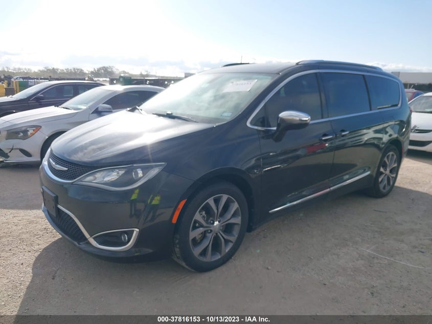 VIN 2C4RC1GG3HR658971 2017 CHRYSLER PACIFICA LIMITED
