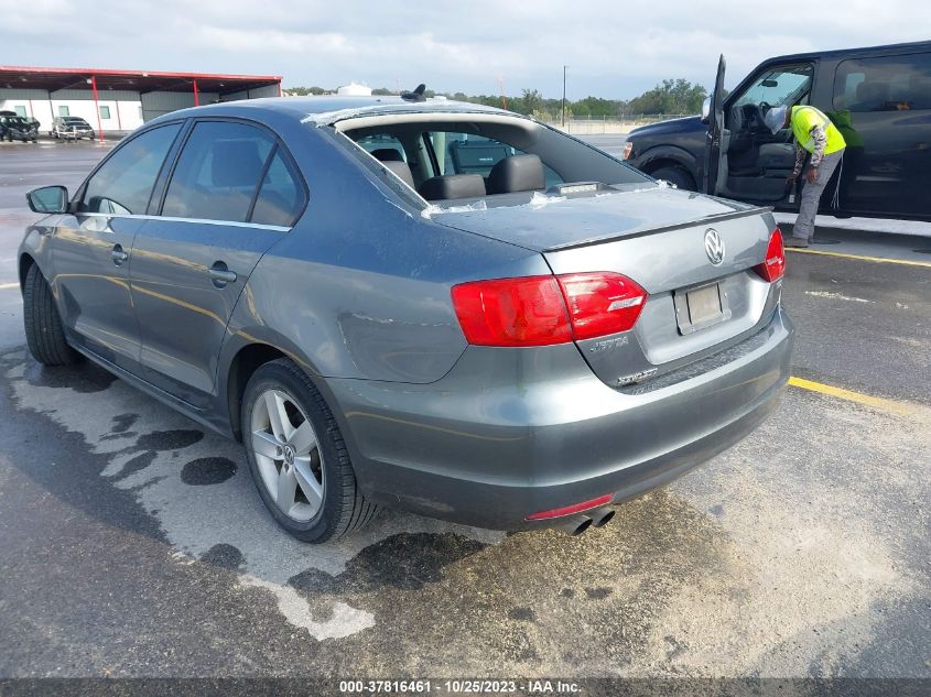2013 VOLKSWAGEN JETTA SEDAN TDI 3VWLL7AJ0DM202227