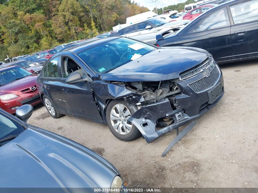 2014 CHEVROLET CRUZE LS - 1G1PA5SH8E7320783