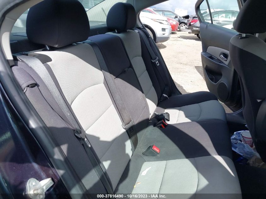2014 CHEVROLET CRUZE LS - 1G1PA5SH8E7320783
