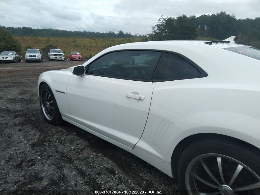 2015 CHEVROLET CAMARO LT - 2G1FF1E3XF9306146