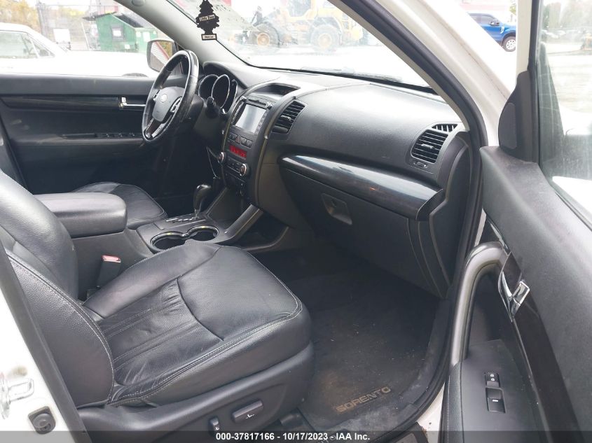 2013 KIA SORENTO SX - 5XYKWDA25DG355227