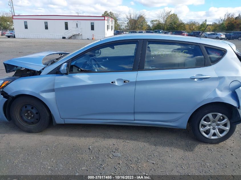 2013 HYUNDAI ACCENT GLS/GS - KMHCT5AE4DU125895