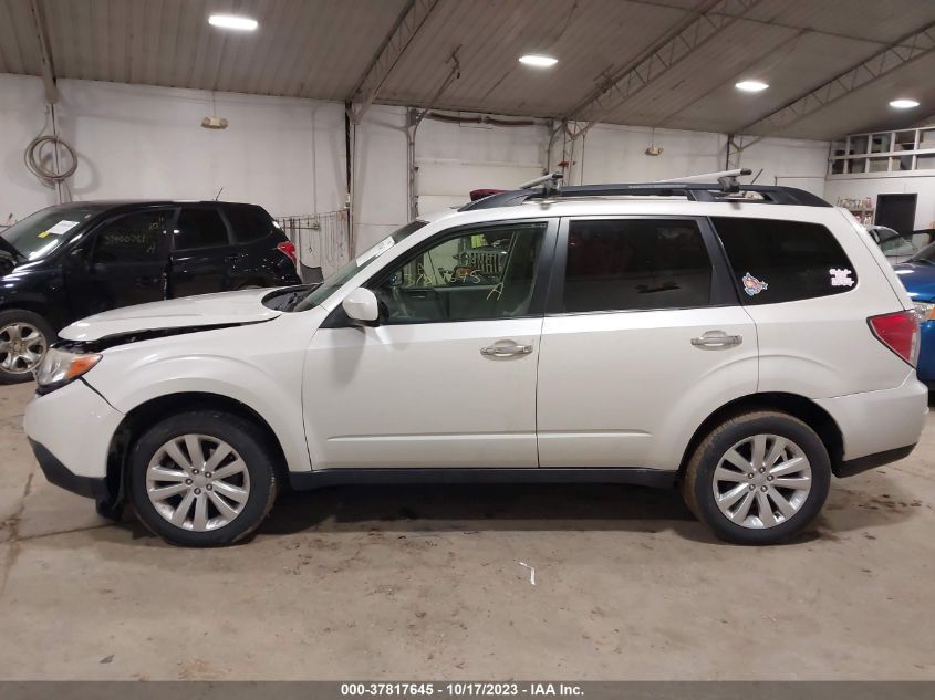2013 SUBARU FORESTER 2.5X PREMIUM - JF2SHADCXDH427416