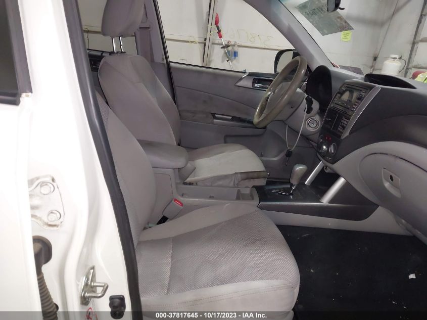 2013 SUBARU FORESTER 2.5X PREMIUM - JF2SHADCXDH427416