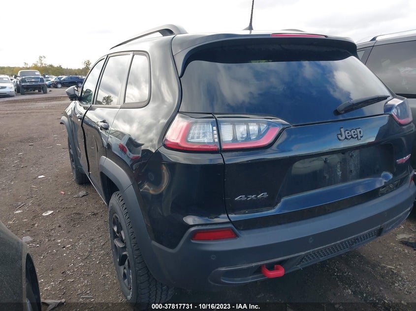 VIN 1C4PJMBX2MD104484 2021 JEEP CHEROKEE TRAILHAWK