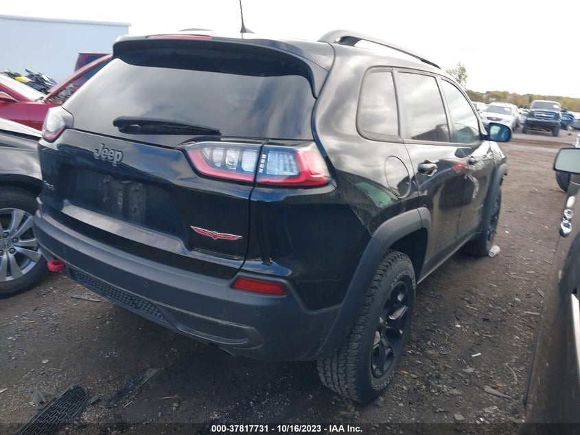 VIN 1C4PJMBX2MD104484 2021 JEEP CHEROKEE TRAILHAWK