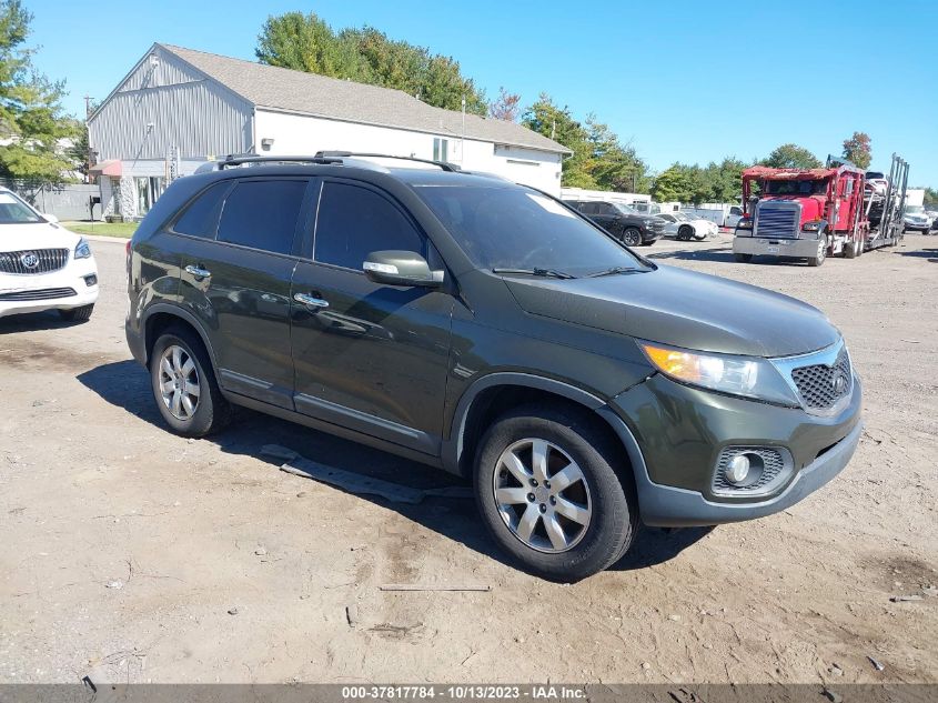 2013 KIA SORENTO LX - 5XYKT3A60DG318074