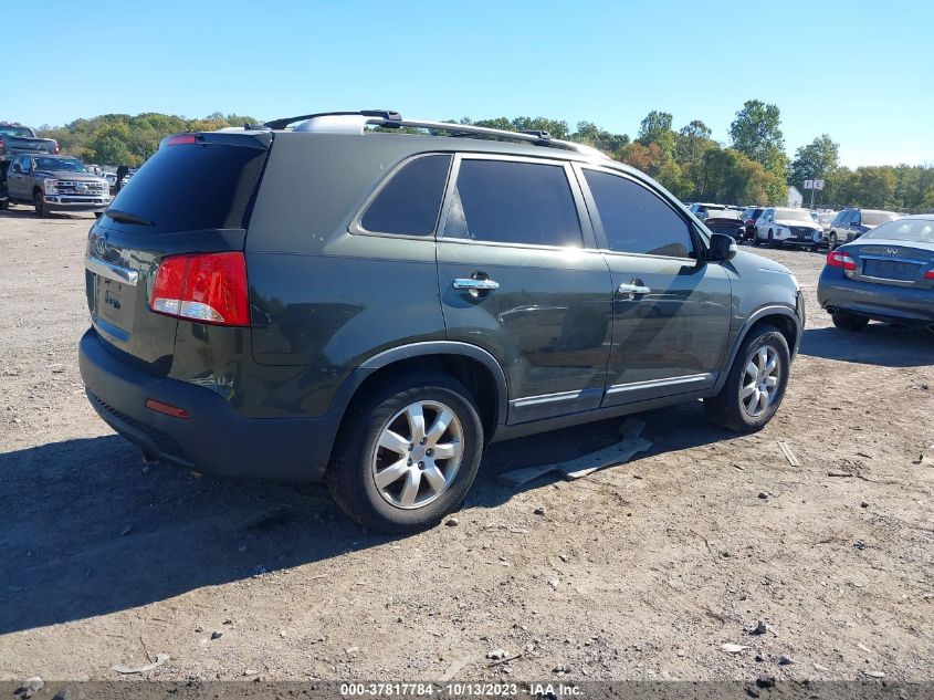 2013 KIA SORENTO LX - 5XYKT3A60DG318074