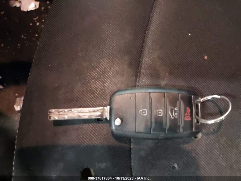 2014 KIA SOUL + - KNDJP3A53E7061160