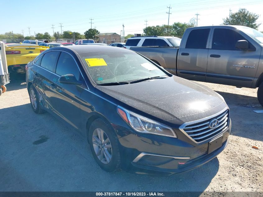 2017 HYUNDAI SONATA SE - 5NPE24AF4HH474171