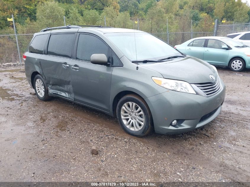 5TDYK3DC3DS336716 2013 TOYOTA SIENNA, photo no. 1