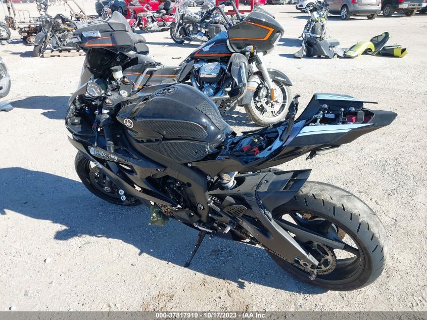 2020 YAMAHA YZFR6 JYARJ28E6LA007514