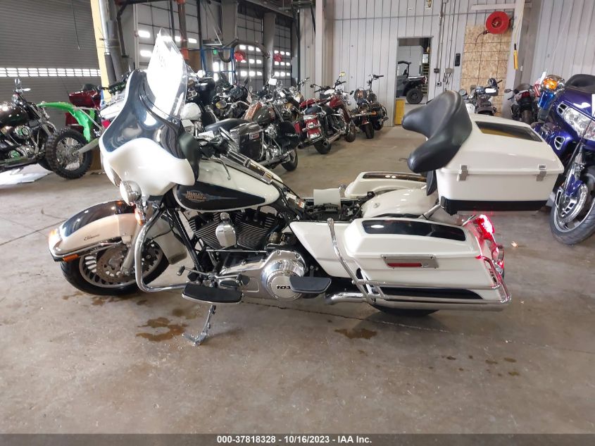 2012 HARLEY-DAVIDSON FLHTC ELECTRA GLIDE CLASSIC 1HD1FFM14CB627302