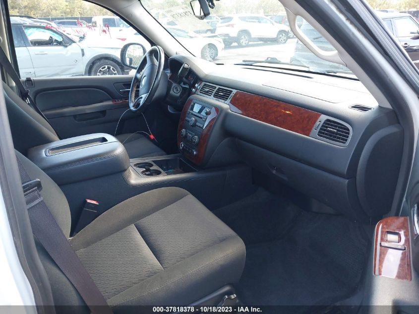 2013 CHEVROLET TAHOE LS - 1GNSKAE01DR257436