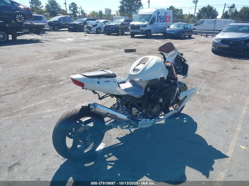 2000 KAWASAKI ZX1200 A1 JKAZX9A13YA010729