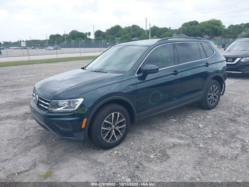 3VV3B7AX0KM060776 Volkswagen Tiguan SE/SEL/SEL R-LINE 2