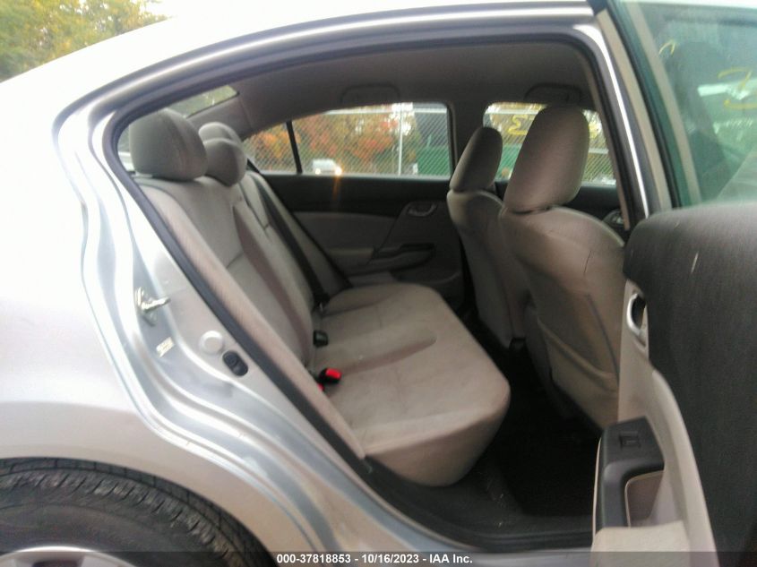 2013 HONDA CIVIC SDN LX 2HGFB2F56DH527255